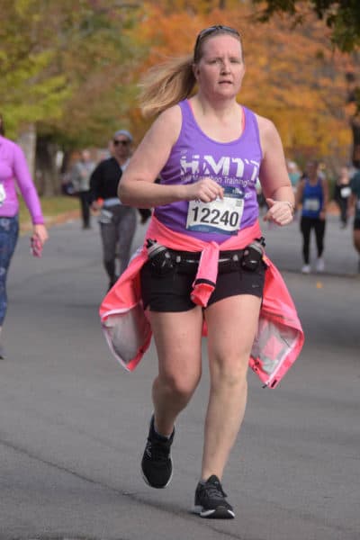 woman running in race